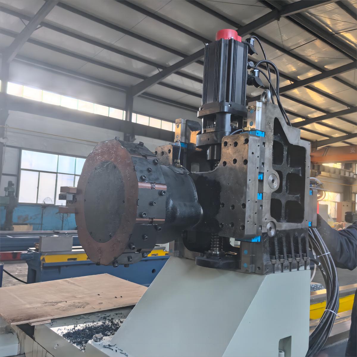 Torno CNC en torneado pesado