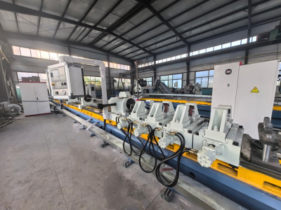 Deep Hole Scraping and Rolling Machine Tool